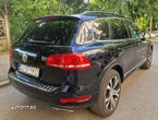 Volkswagen Touareg - 4