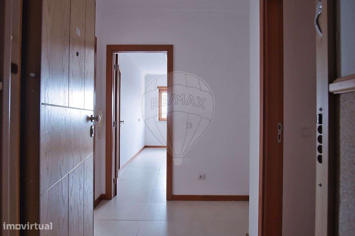 Apartamento T2 para arrendamento - Grande imagem: 4/27