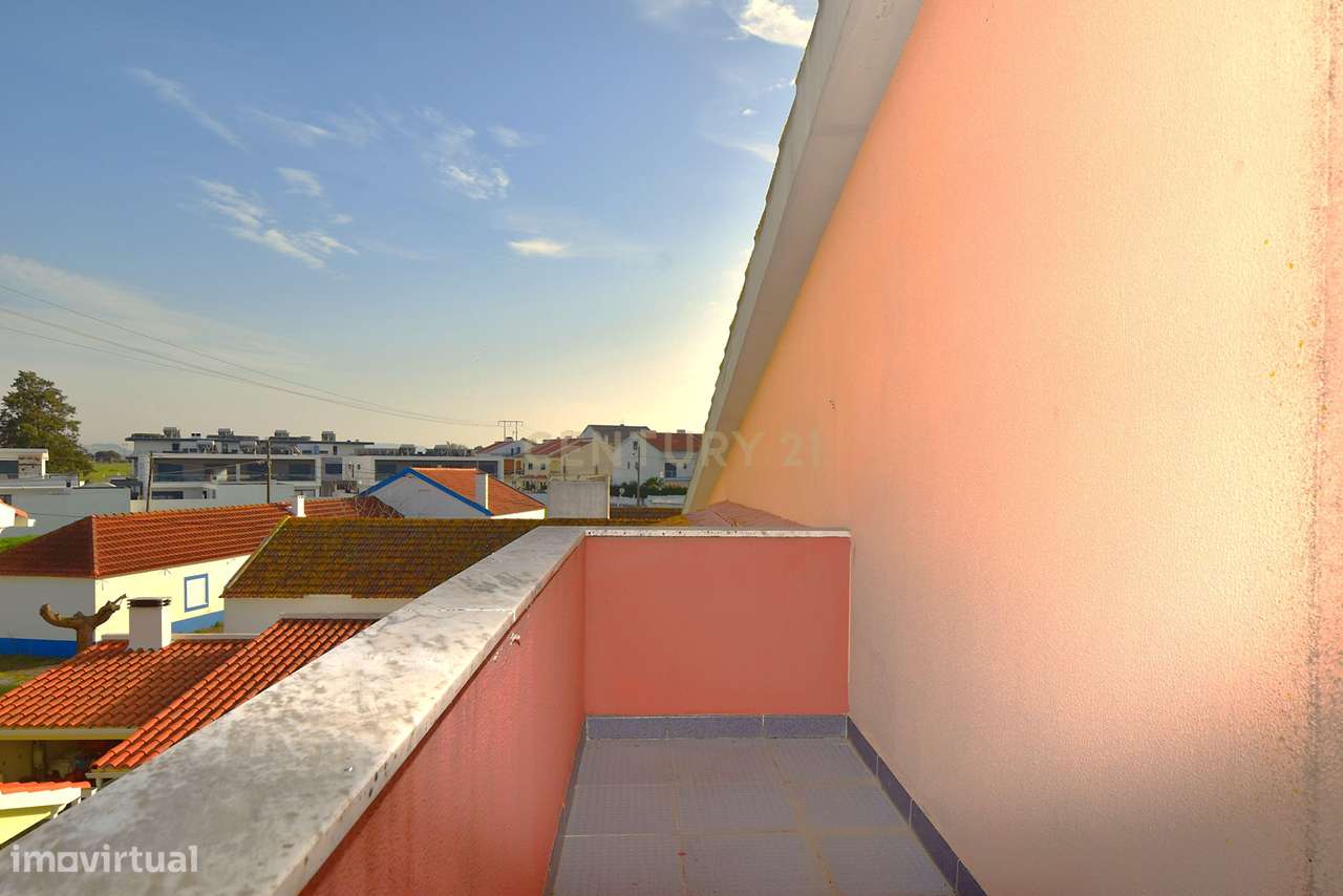 Moradia Isolada T4 Sarilhos Grande, Montijo-38