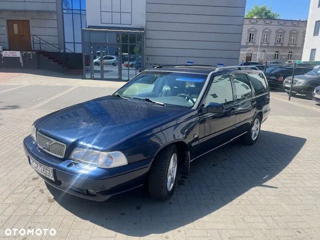 Volvo V70 2.5TDI - 1