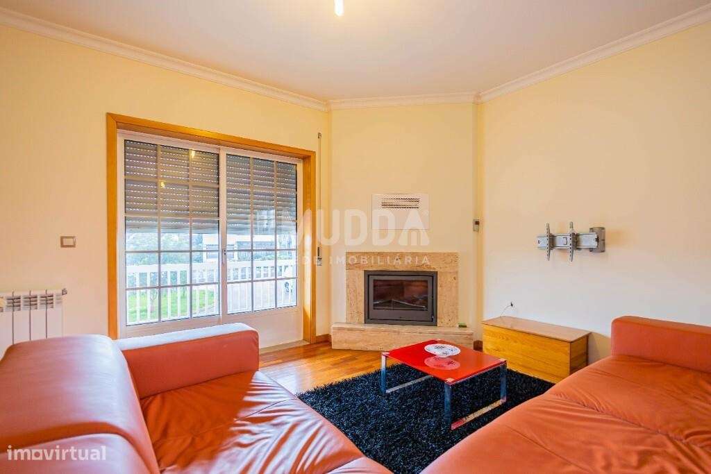 Moradia isolada com área exterior em Santa Maria da Feira - Grande imagem: 5/58