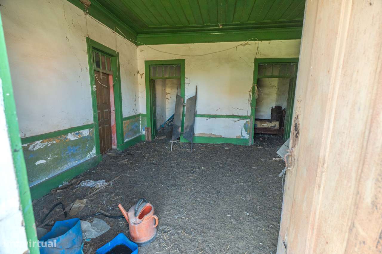 Moradia T2-Para Reconstrução-10