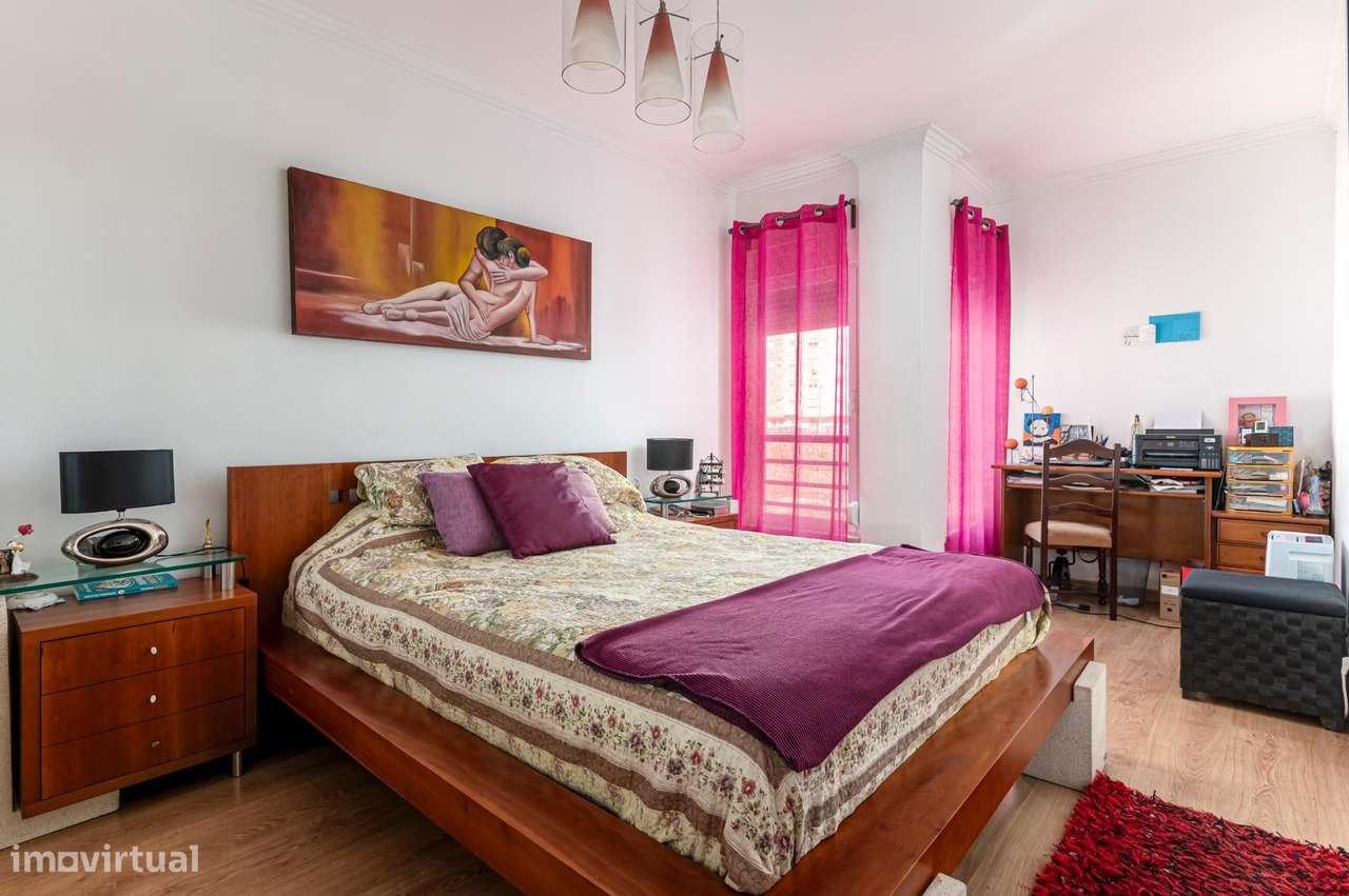 T3 com Excelentes Áreas, em Santa Marta do Pinhal-17