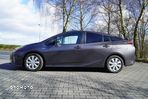 Toyota Prius Hybrid Executive - 6