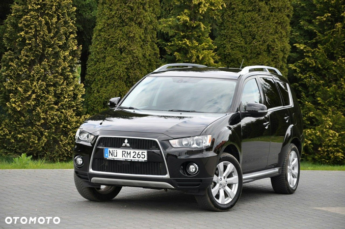 Mitsubishi Outlander 2.0 Invite 2WD - 8