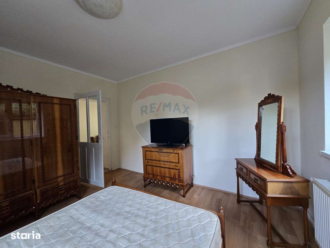 Casă cu 5 camere de vânzare în zona Central comision 0-8