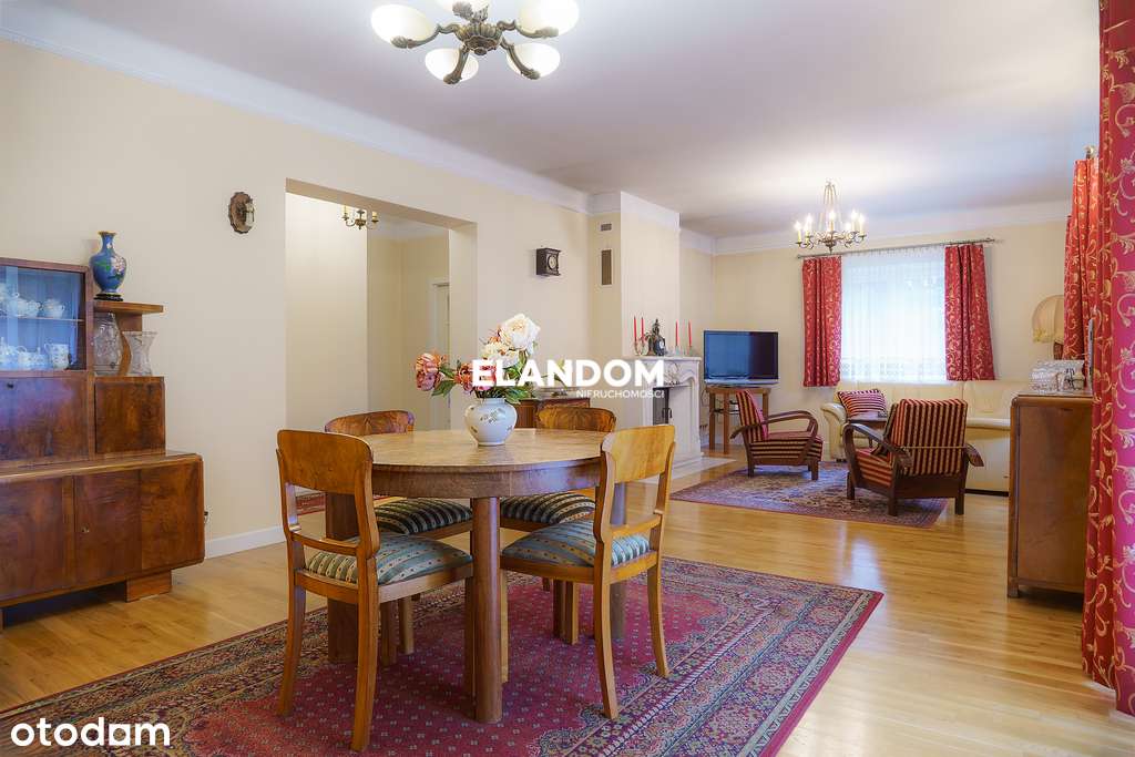 Duży dom z piękną działką 1365 m² blisko Centrum-9