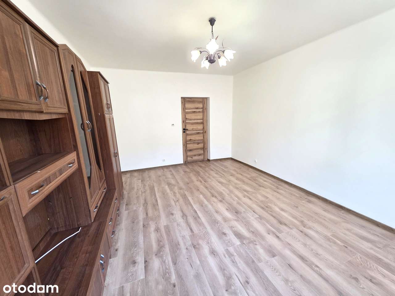 2 pokoje 49,4 m² po remoncie na Szydłówku, gotowe do zamieszkania!-1