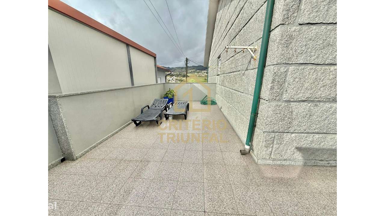Moradia  T3 Cabeça Santa-Penafiel-19