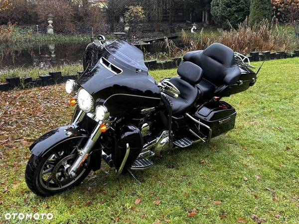 Harley-Davidson Touring Electra Glide - 4