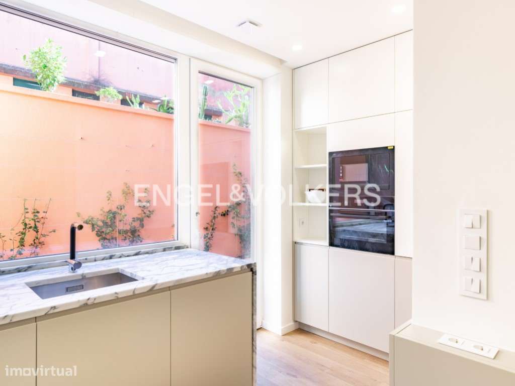 Fantástico T3 com Terraço e Jardim em Alvalade - Grande imagem: 4/25