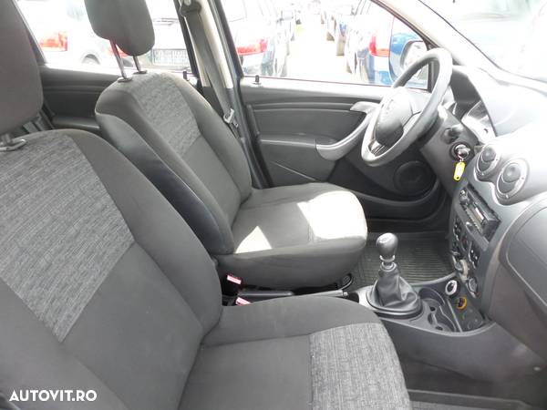 Dacia Duster 1.5 dCi 4x4 Ambiance - 17