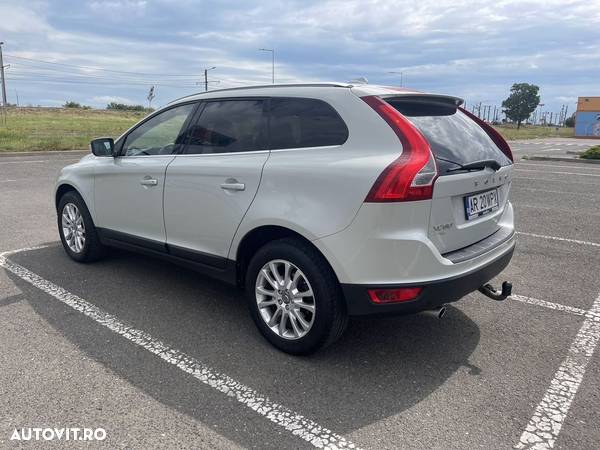 Volvo XC 60 - 2