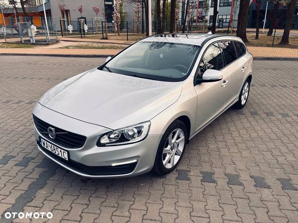 Volvo V60 D3 Drive-E Kinetic - 2