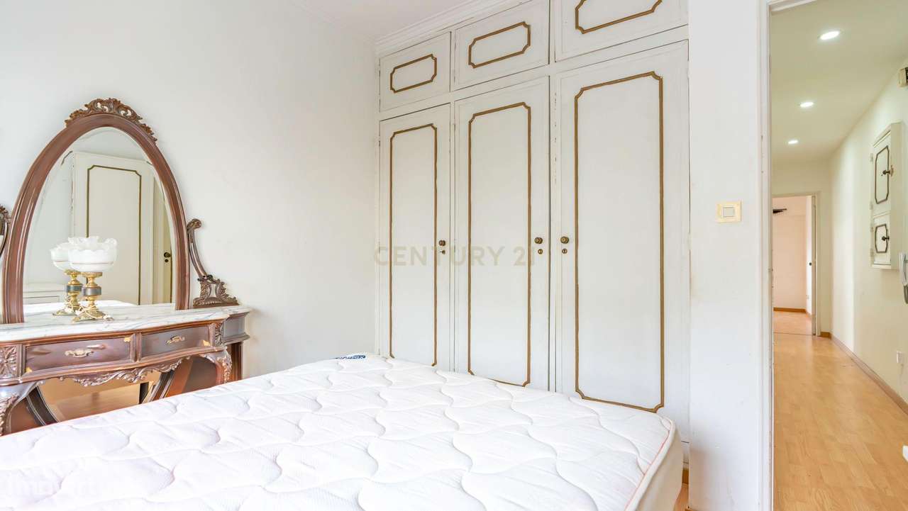 Apartamento T2 em Odivelas, Póvoa de Santo Adrião-15