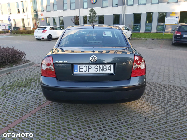 Volkswagen Passat 2.0 Comfortline - 7