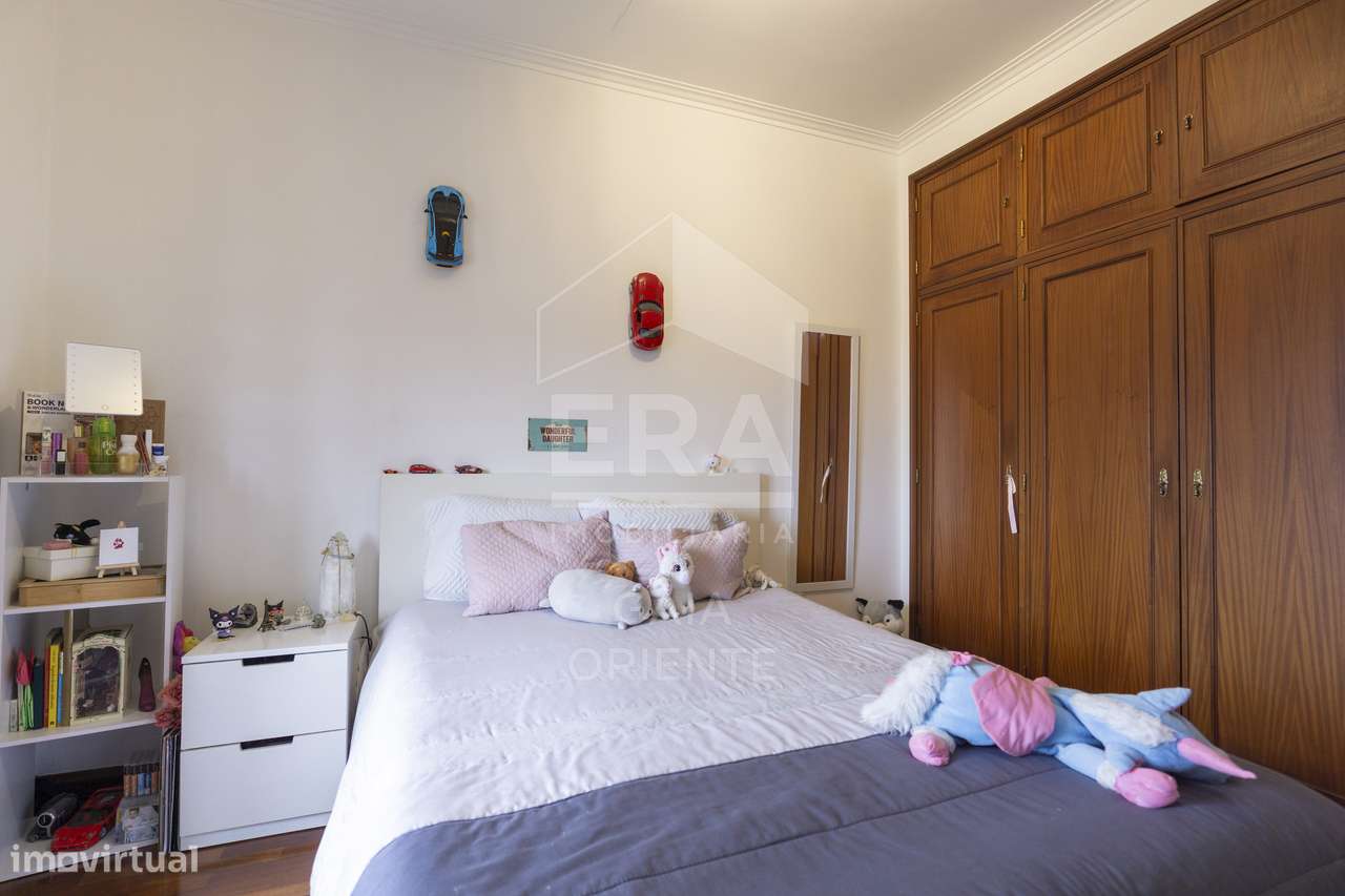 Apartamento T3 com Áreas Generosas em Serzedo-42