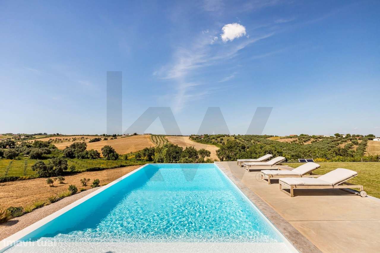 Moradia de luxo isolada com vista panorâmica – a 15 minutos de Santaré - Grande imagem: 2/50