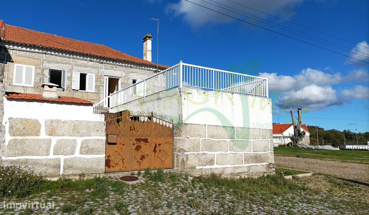 Moradia T3 na aldeia de Antas, Penedono - Grande imagem: 1/17