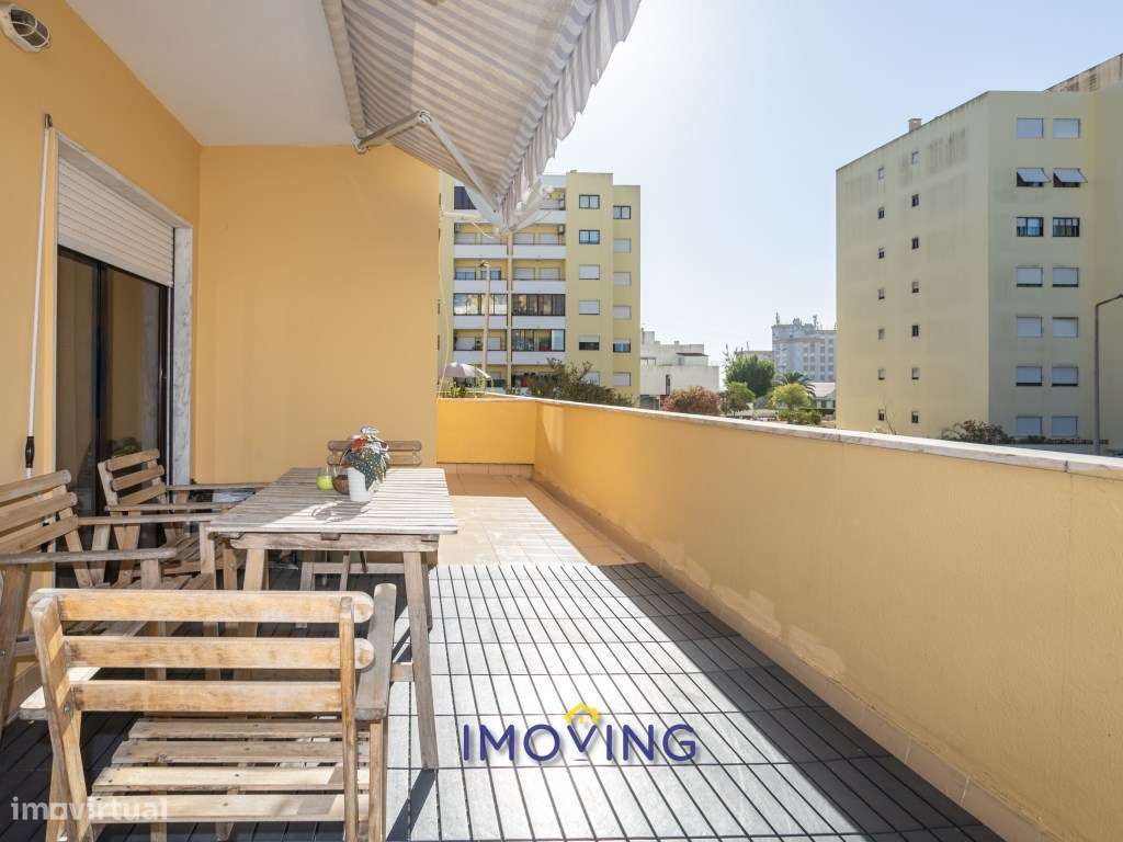 Apartamento T3 com terraço na Quinta dos Fidalguinhos, Barreiro-32