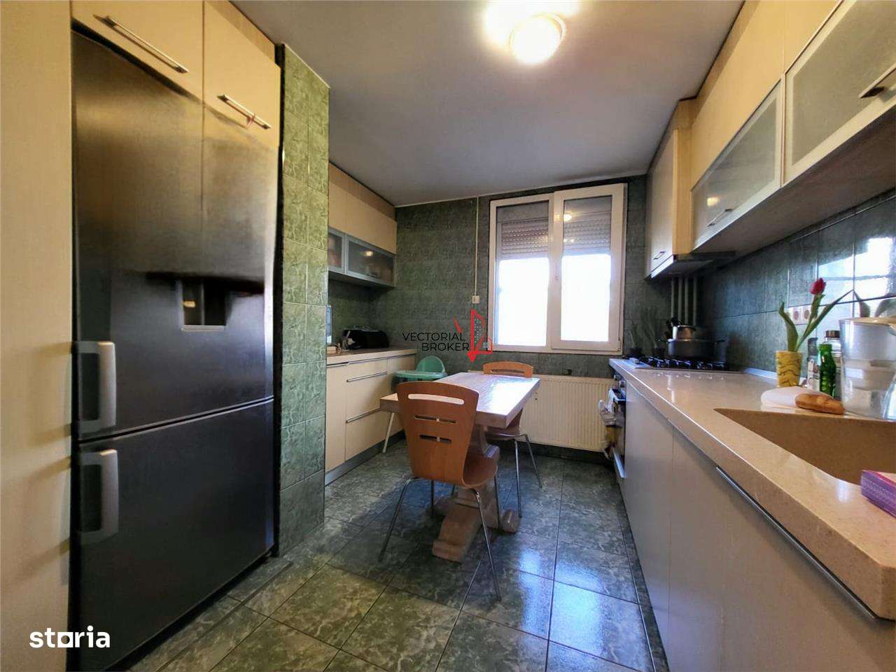 3 CAMERE  ZONA VERDE  PARCARE SI BOXA-6