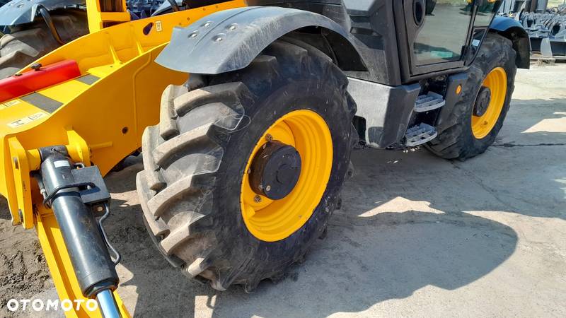 JCB 540-140 2018r 535-140 - 16