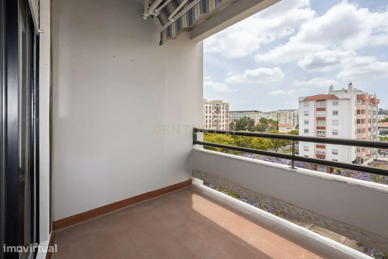 Apartamento T2 com Parqueamento | Quinta do Quadrado – Setúbal - SÓ PA-17