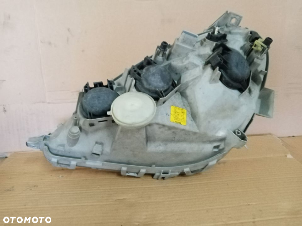 Lampa prawy przód przednia prawa Mercedes A168 A1688201061 0301152212 - 4