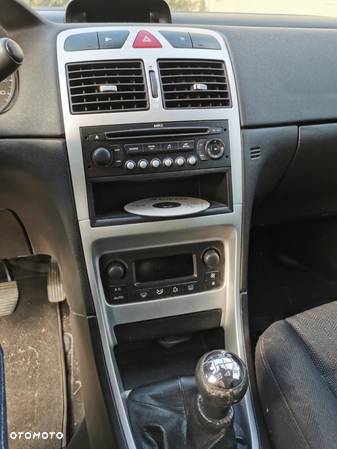 Peugeot 307 1.6 HDI Premium - 6