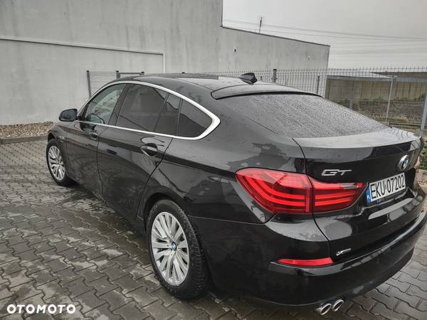 BMW 5GT 530d Gran Turismo - 10