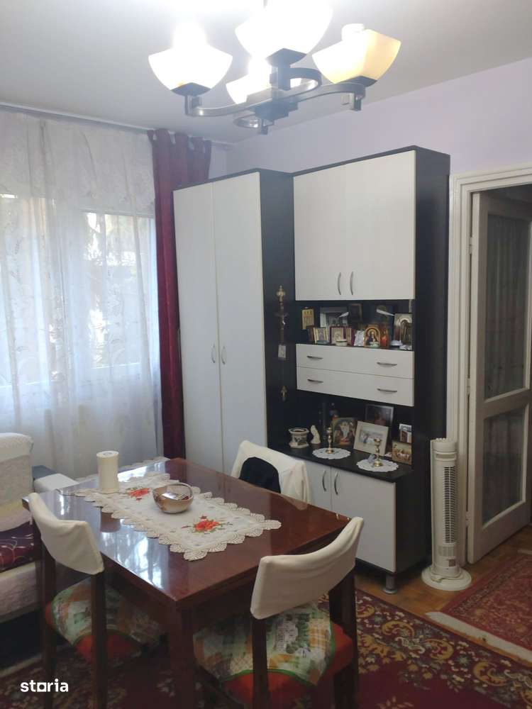 Apartament 3 camere, zona Centrală – Parcul Cancicov, etaj 1 din 4-2