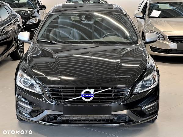 Volvo V60 D4 R-Design - 5