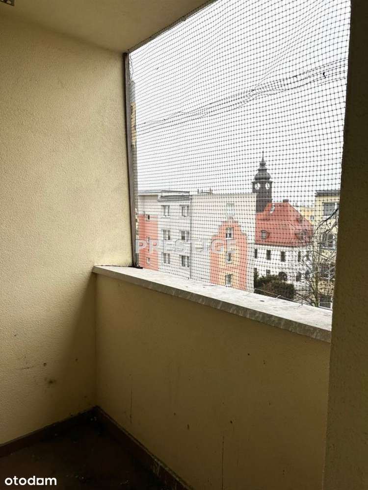 3 pokoje w ścisłym centrum - Pełny obrazek: 5/8