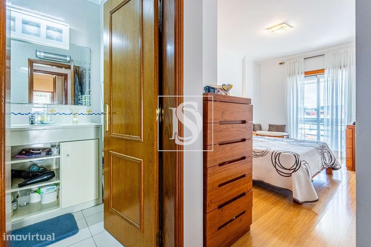 Apartamento, 112,14 m², União de Freguesias da cidade de Santarém-17