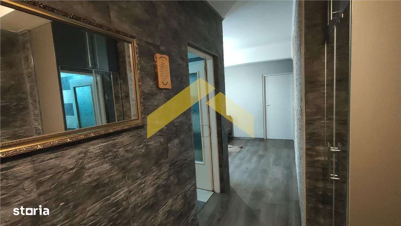 Apartament la parter 2 camere de vanzare in zona Alfa-5