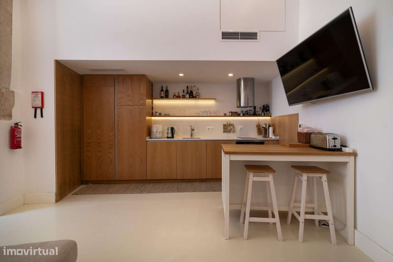 Apartamento T2 em Prédio de charme no Coração de Lisboa - Grande imagem: 2/24