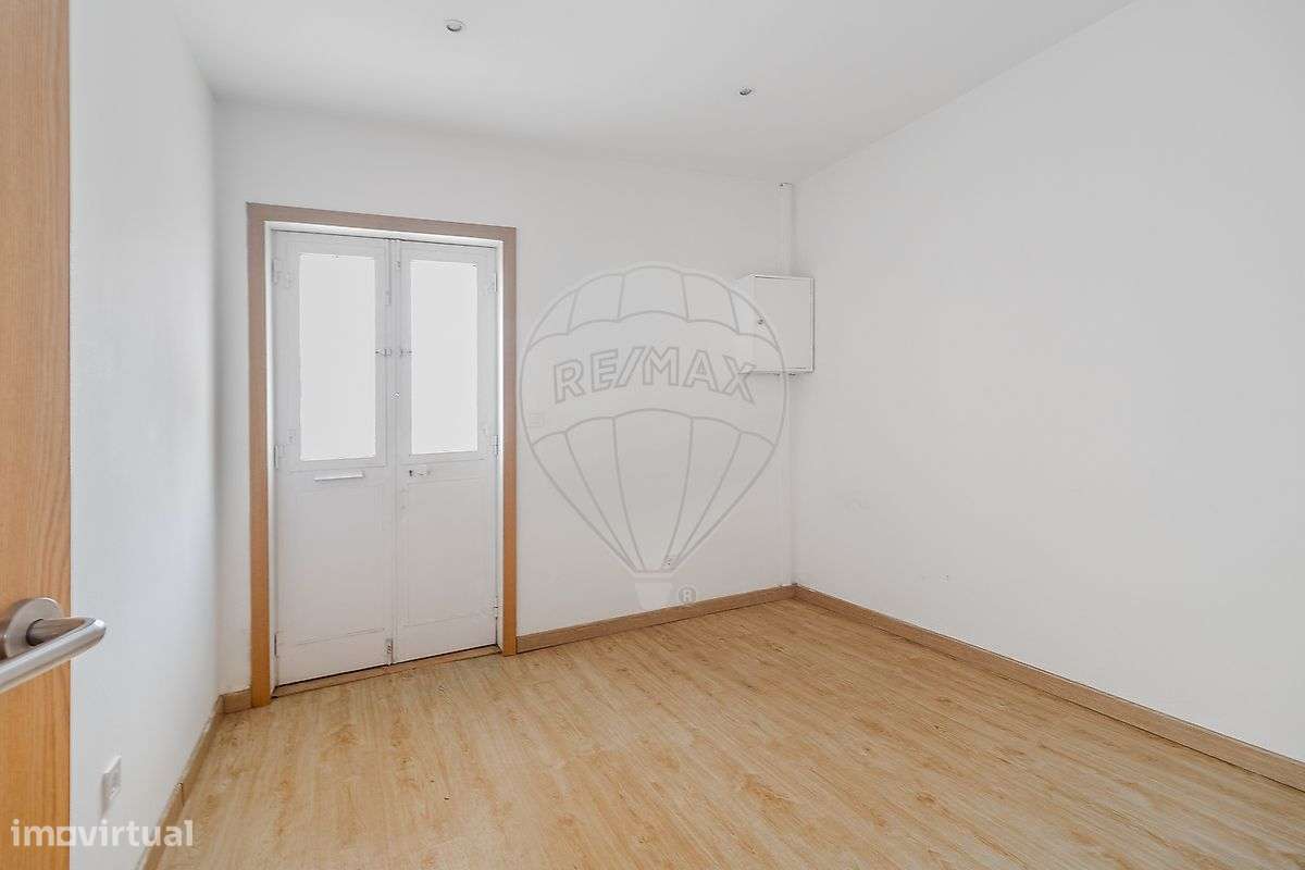 Moradia T1 para arrendamento - Grande imagem: 3/16