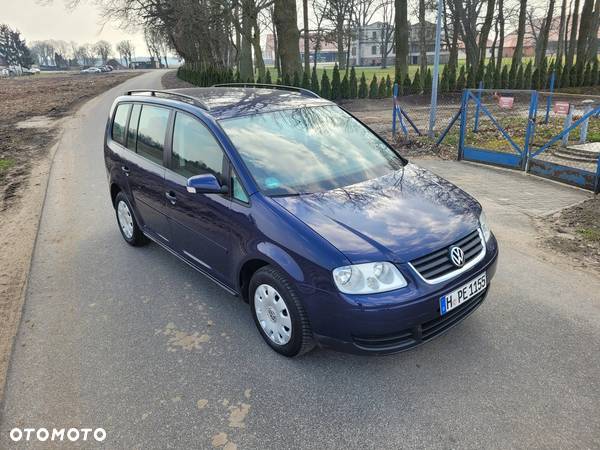 Volkswagen Touran 1.6 Basis - 23