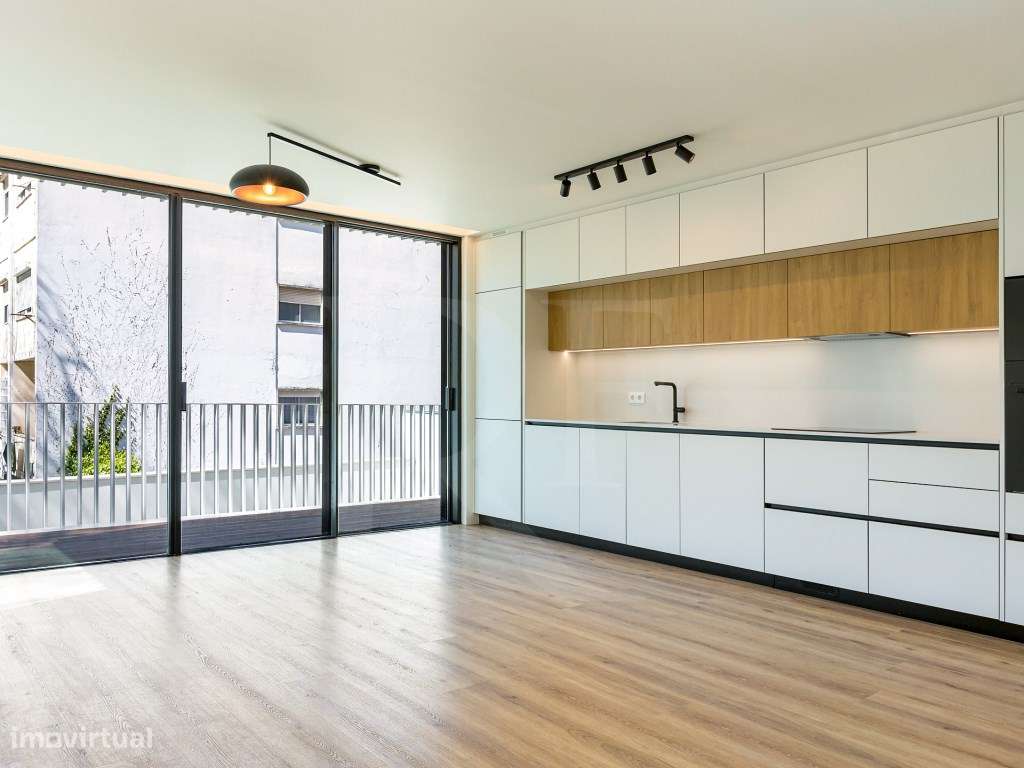 Apartamento T3 novo com varanda no centro de Cascais - Grande imagem: 5/25