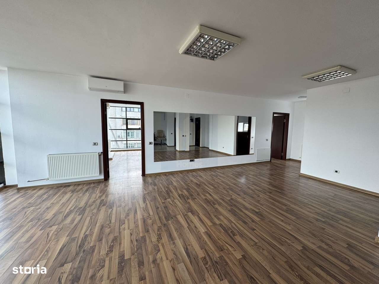 Spatiu de Birouri 130mp de Inchiriat in zona *Unirii* - Imagine principală: 3/20