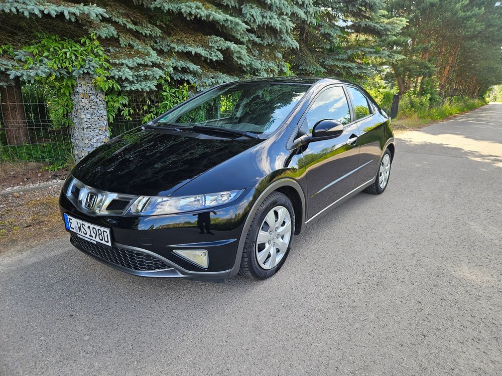 Honda Civic VIII 1.4 i-VTEC Comfort 2010