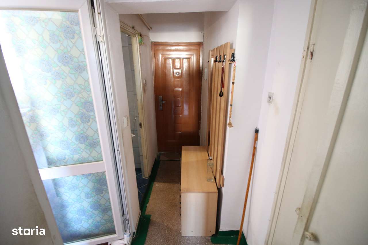 Ap. 1camera Micro 20, bloc mixt, centrala termica-8