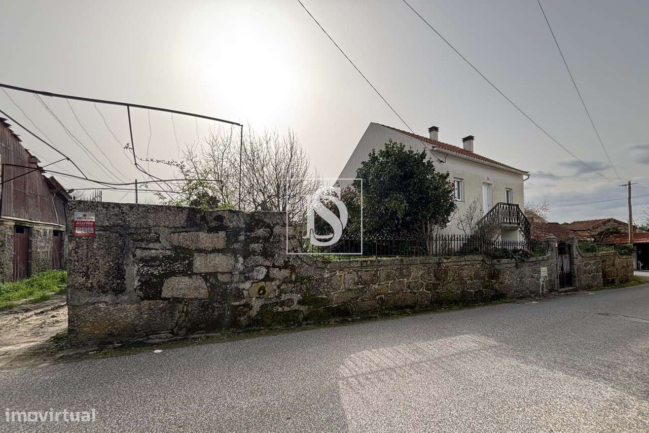 Moradias T2 e T1 em Alvarim - Grande imagem: 4/39