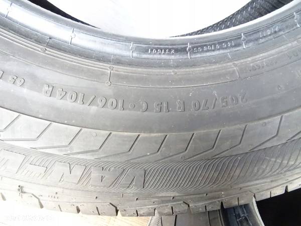 2x OPONY 205/70R15C 106/104R SEMPERITVAN-LIFE 2 - 5