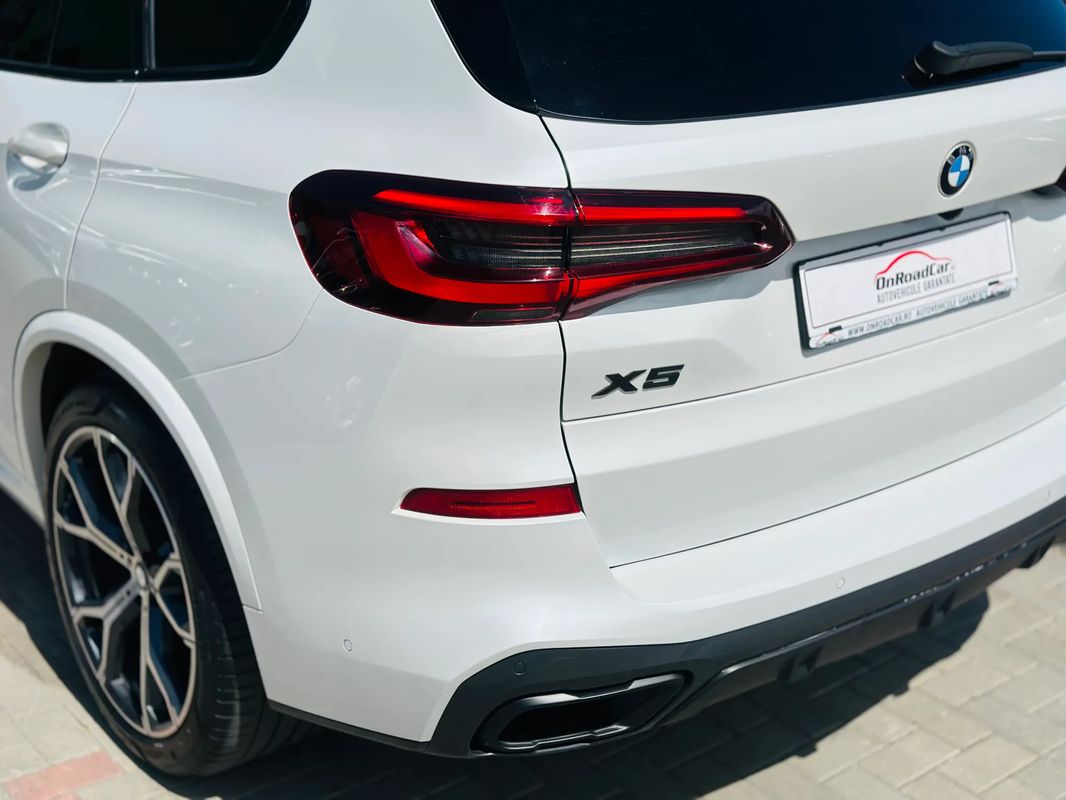BMW X5 xDrive30d - 37
