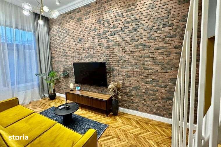 Sapient | Apartamente ultracentrale _ Palatul Fuchsl, Oradea - Imagine principală: 5/15