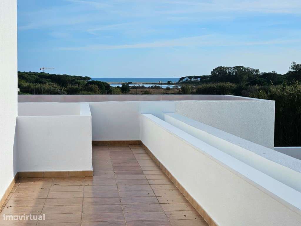 Moradia com 6 quartos, 5.200 m² de terreno e vista mar em Quarteira-22