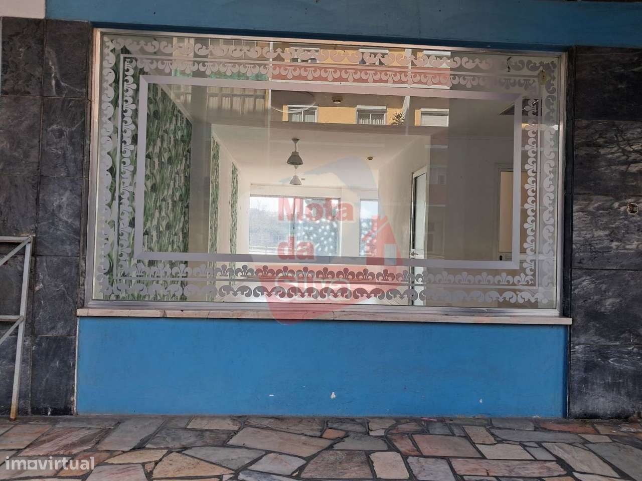 Excelente Loja na Cova da Piedade (Centro Sul) Almada - Grande imagem: 3/12