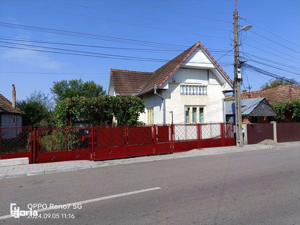 Casa de vanzare in Reghin - Imagine principală: 1/9