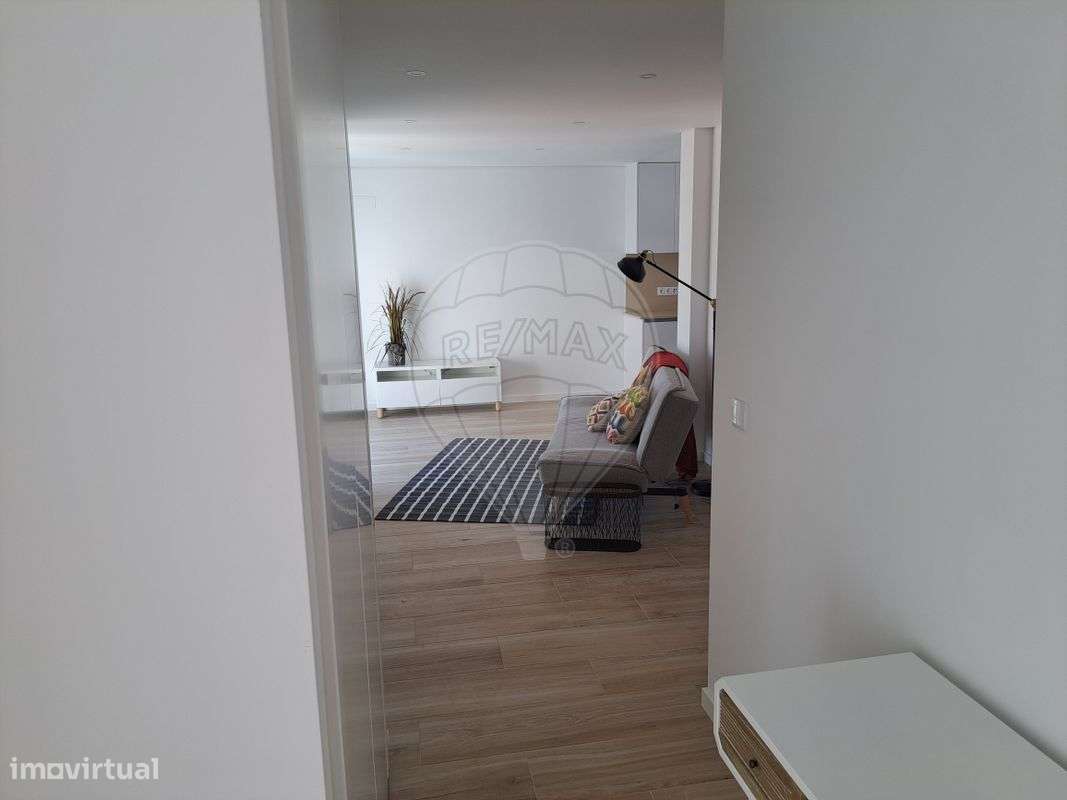 Apartamento T2 para arrendamento - Grande imagem: 4/16